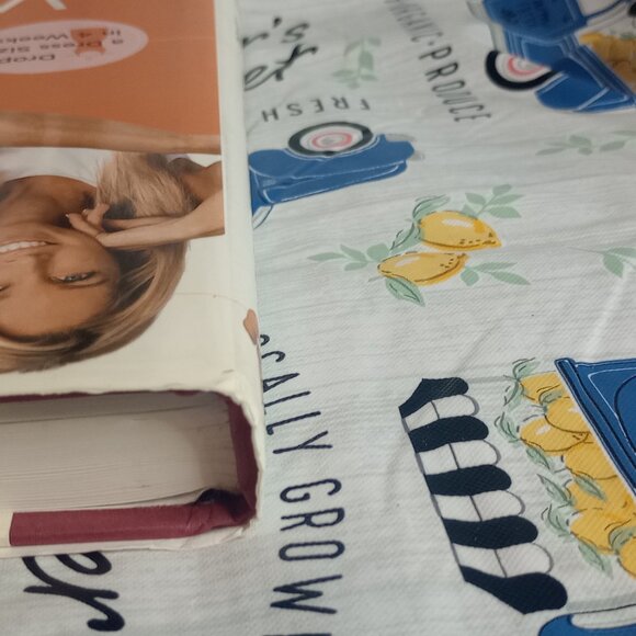 Eat Carbs, Lose Weight: Drop All the Pounds You Want Without Giving Up the - Picture 9 of 11